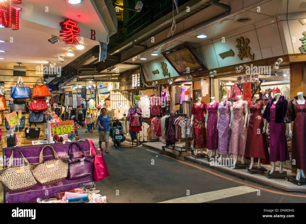 1300 + Latest Wholesale Garments WhatsApp Group Link Business